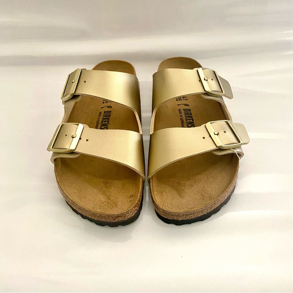NIB Women’s Birkenstock Arizona Sandals - Picture 2 of 9